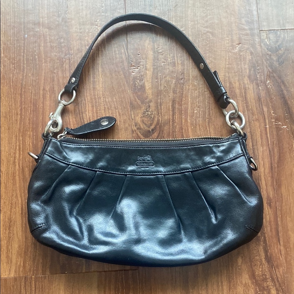Coach Black Leather Shoulder Bag